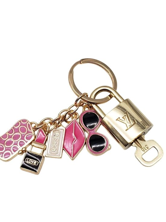 Authentic Louis Vuitton Lock & Key with unbranded Bagcharm, Keycharm, Keychain - Picture 9 of 10